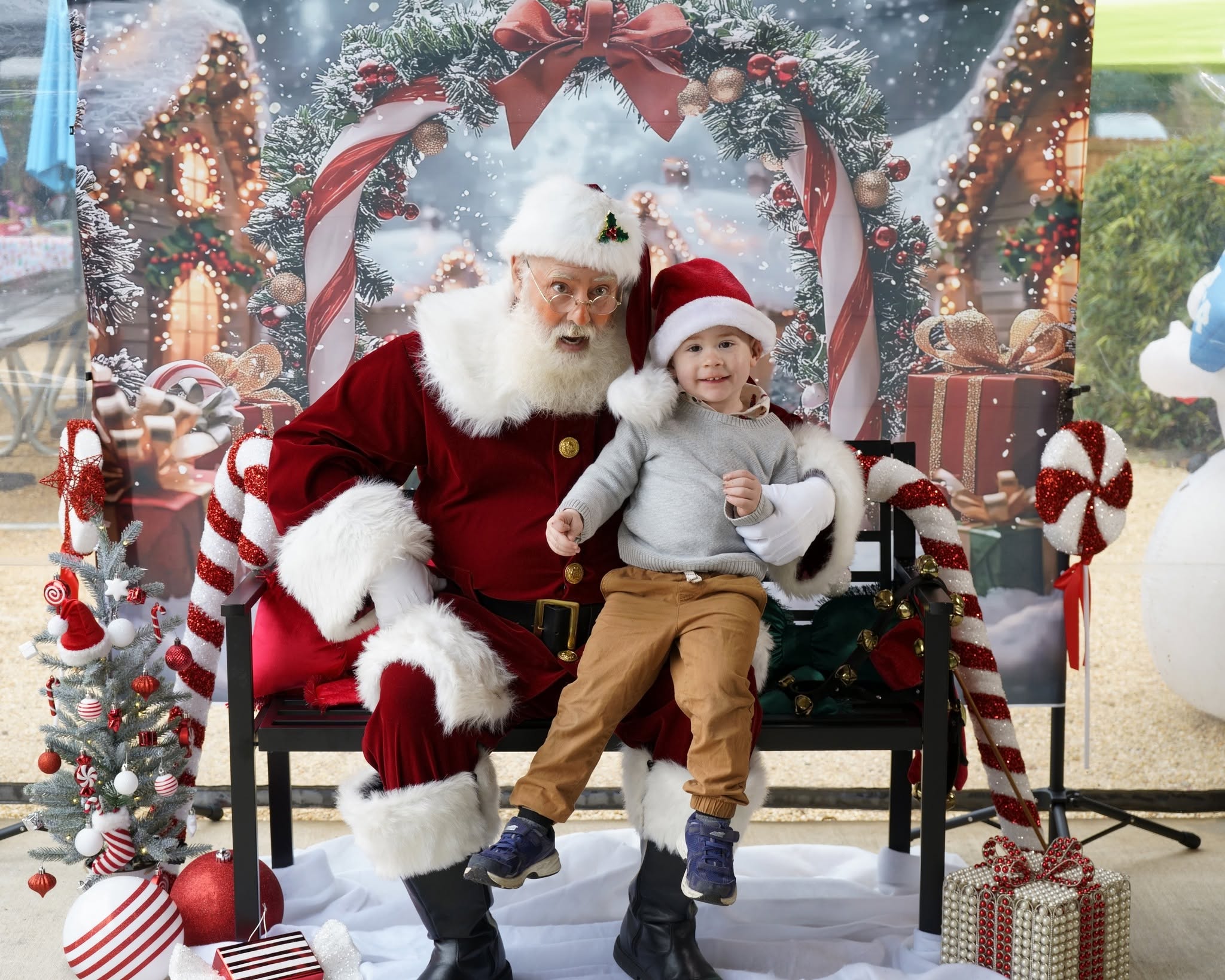 Pictures With Santa photo 10